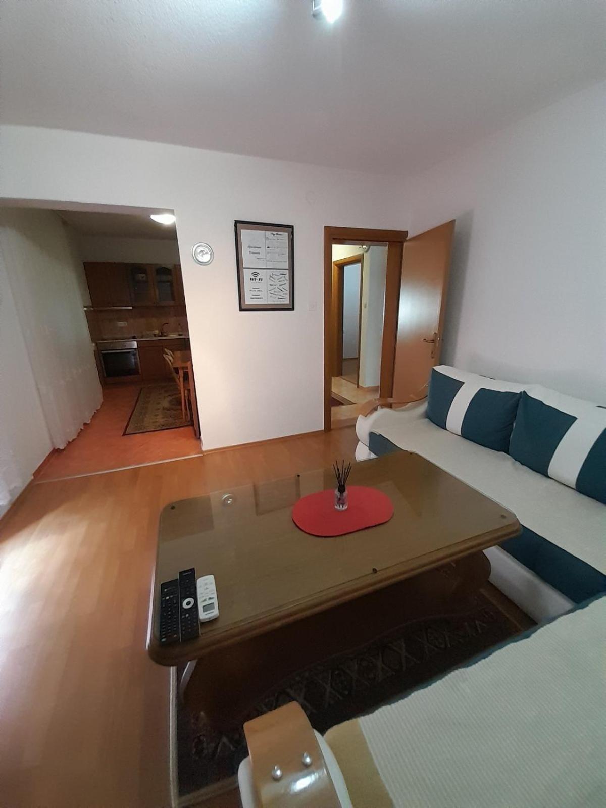 Apartment Dzeneta